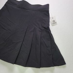 Mono B Black Athletic‎ Skort Skirt Built In Shorts Women’s Small NWT